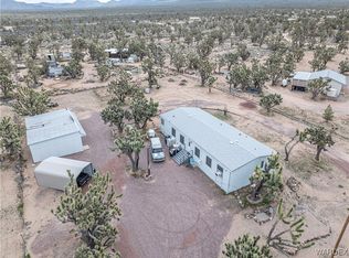 26292 N Peach Ln, Meadview, AZ 86444