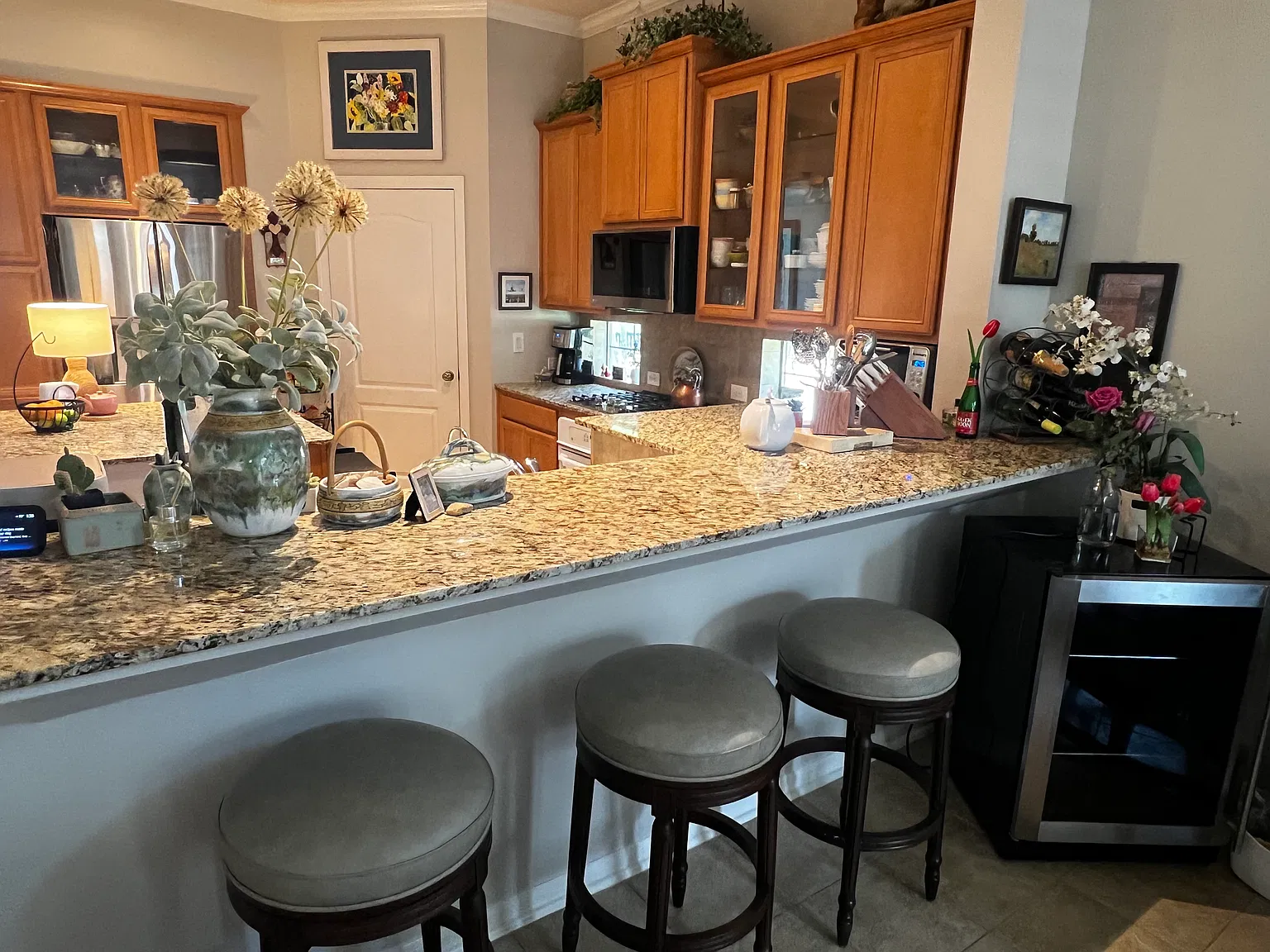 2 bed, 1819 sqft, $2,650 — Photo 4