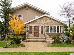 1419 146th St, Whitestone, NY 11357