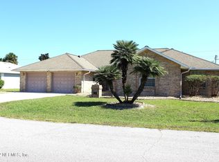 25 Fieldstone Ln, Palm Coast, FL 32137