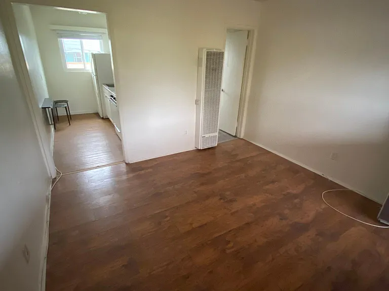 3073 Imperial Ave #3 — Photo 3