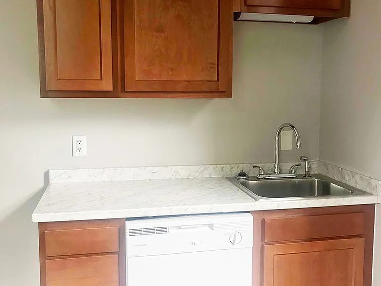 3255 Bishop St — Photo 18