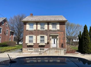 131 E Center St, Nazareth, PA 18064
