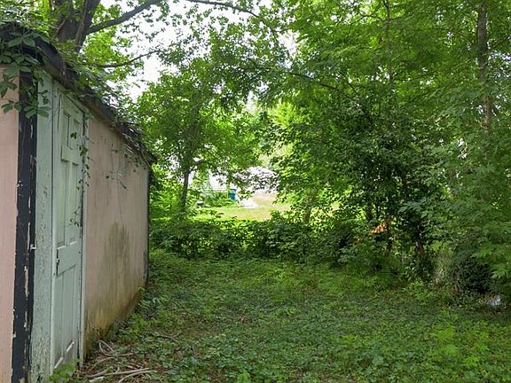 5th image of 113 Anabel Ave