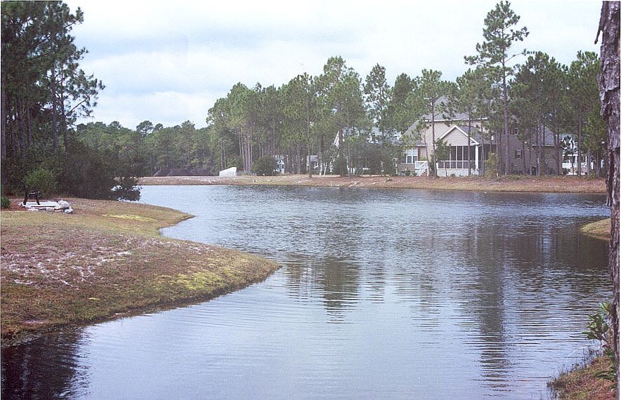 1st image of Willow Lake Dr