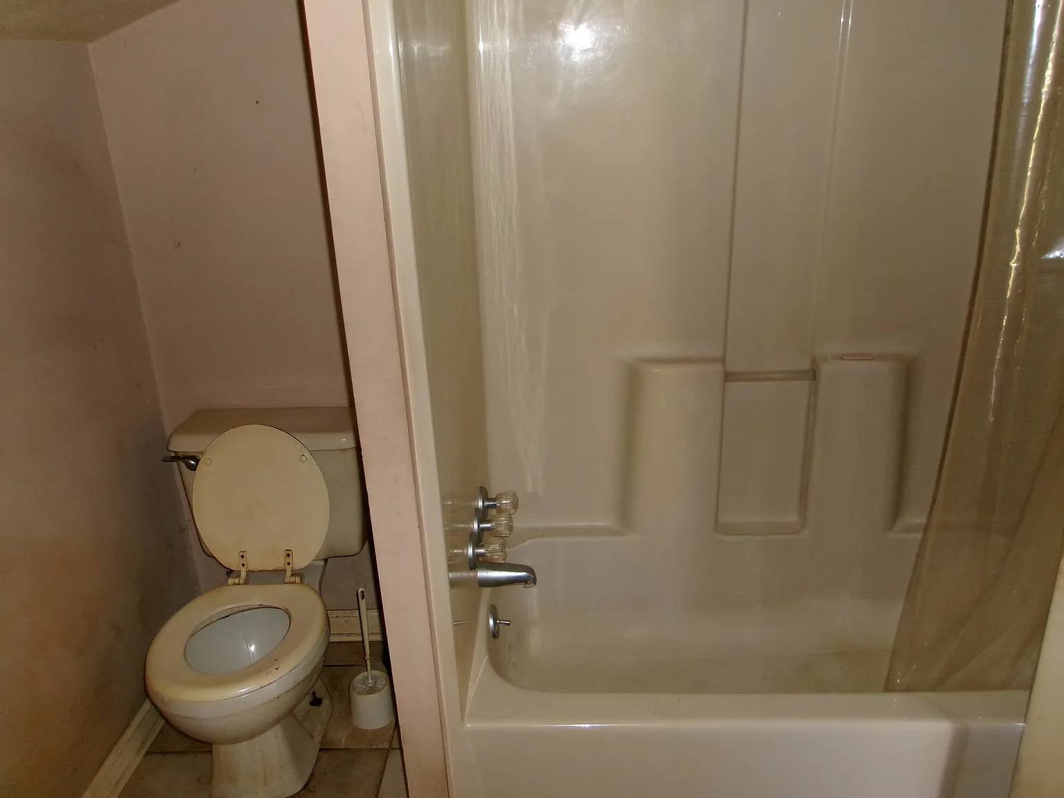 452 Logansport Road duplex — Photo 4