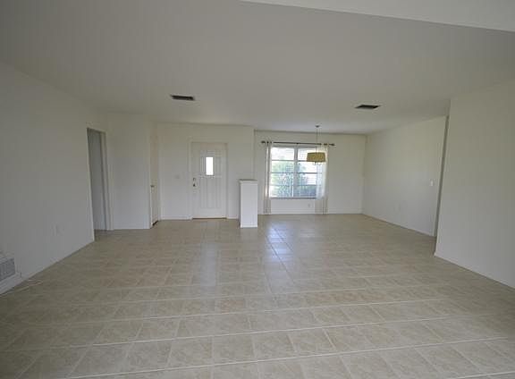 5th image of 511 Buena Vista Dr