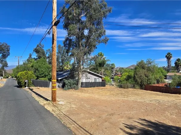 23811 Newport Dr Lot 44, Quail Valley, CA 92587