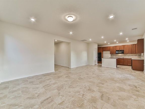 4th image of 20727 Oak Preserve Dr