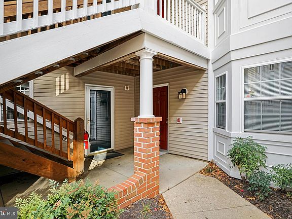 2nd image of 5832 Wyndham Cir Unit 104