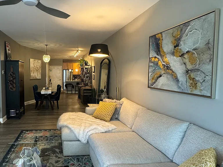 1915 N Water St #207 — Photo 11