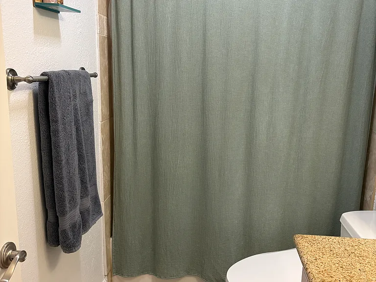 1605 E 2nd St #301 — Photo 34