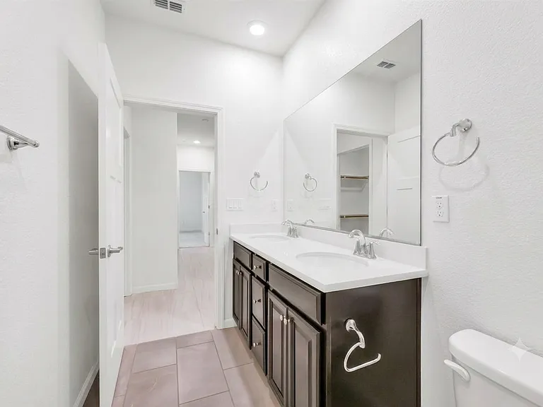 5029 Copper Sunset Way — Photo 10