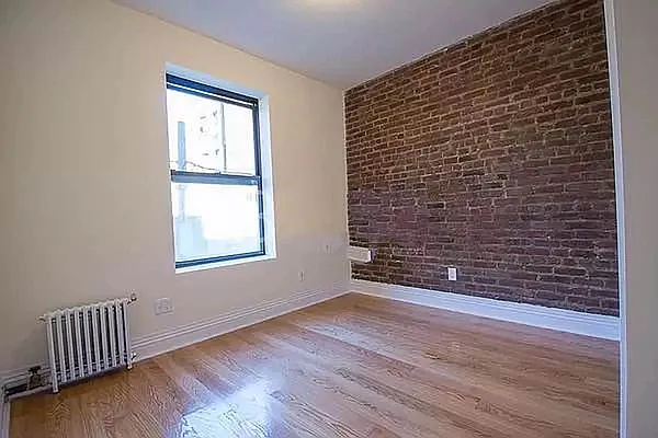Rented by Oxford Property Group | media 4