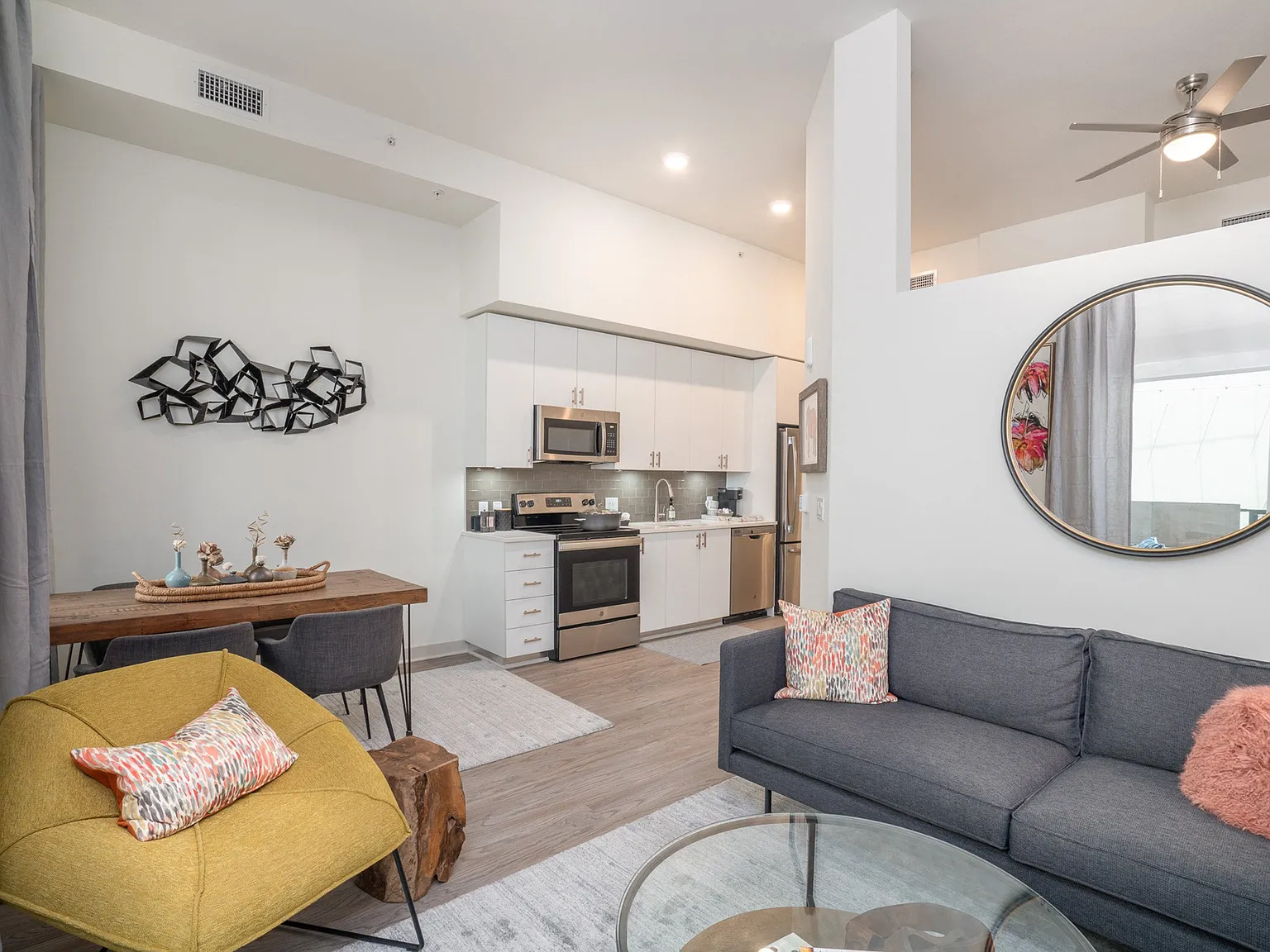 Vista Brooklyn Apartments — Photo 3