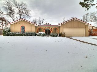 8809 Salsbury Ln, Oklahoma City, OK 73132
