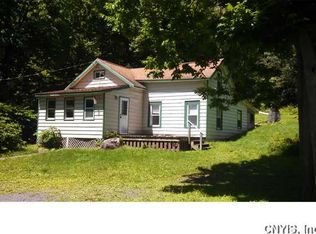 2655 Pleasant Valley Rd, Marcellus, NY 13108