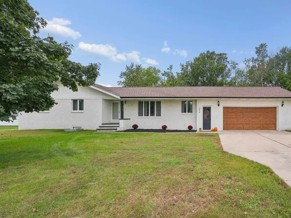 206 5th St N, Fairbank, IA 50629