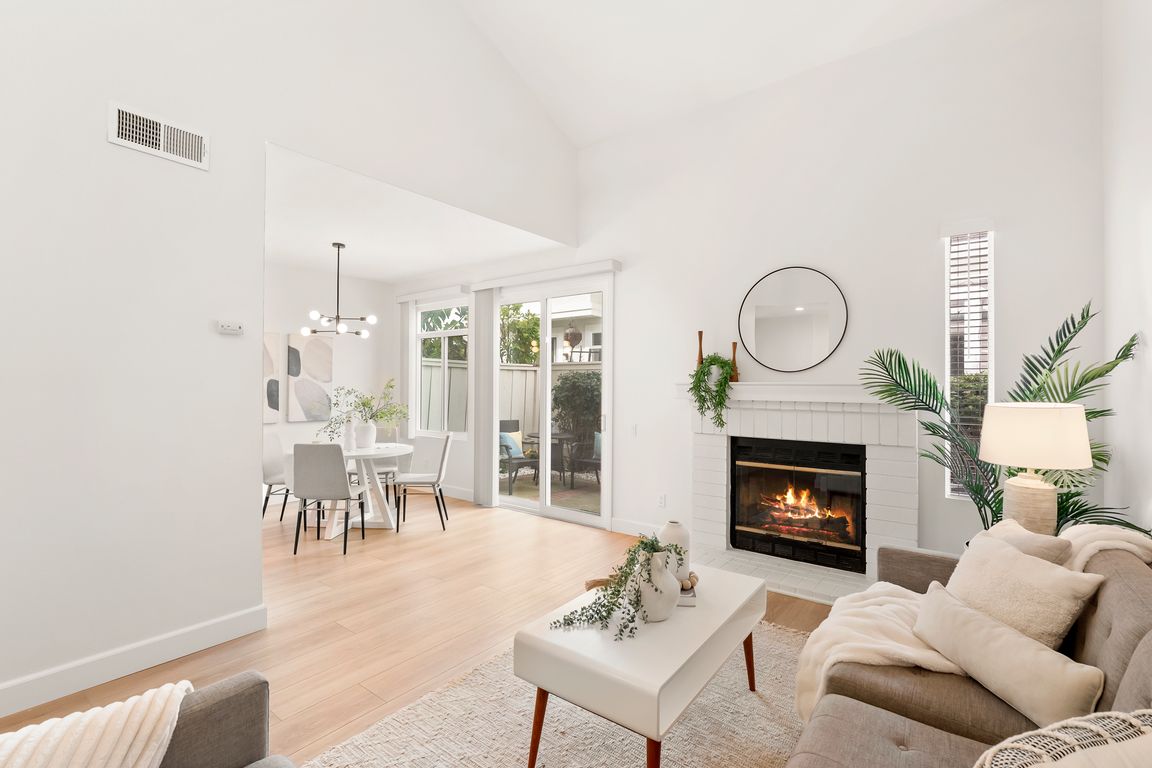 next background image