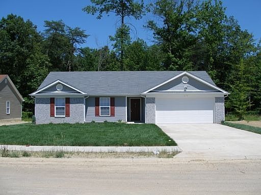 1st image of 435 Shady Glen Cir