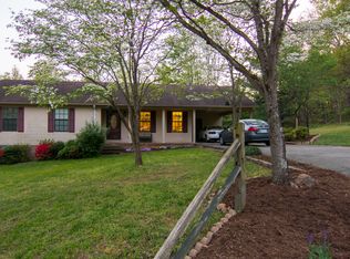 1034 Wynnwood Dr, Cookeville, TN 38501