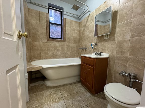 5th image of 101-103 Clifton Pl #1