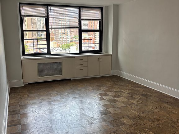 5th image of 500 E 87th St #A