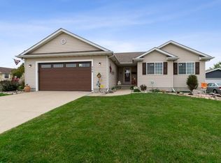 208 NE Mandy Ave, Elkhart, IA 50073
