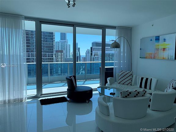 2nd image of 200 Biscayne Boulevard Way APT 4204