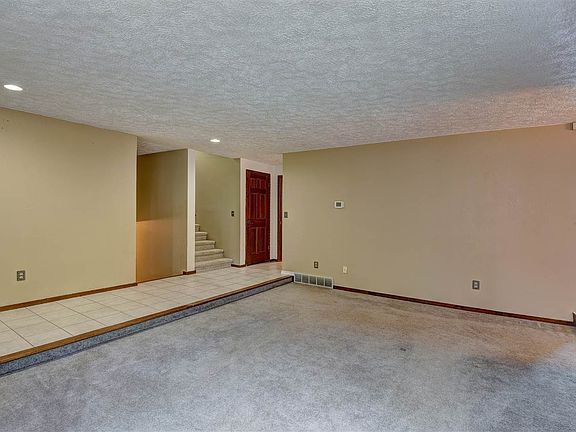 2nd image of 1710 S Kahuna Dr