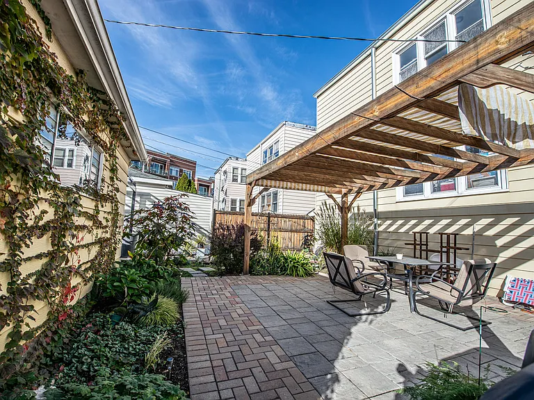 5013 W Montrose Ave #G — Photo 33
