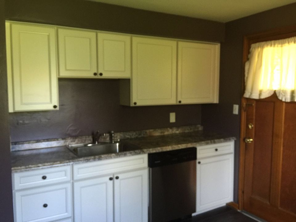 2nd image of 1719 Nash Ave