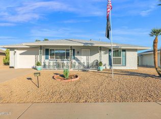 10712 W Camelot Cir, Sun City, AZ 85351
