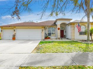 1637 Ledgestone Dr, Brandon, FL 33511