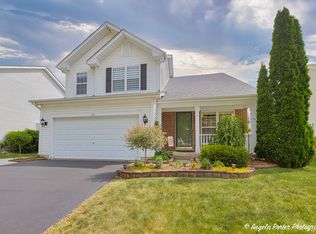 127 Sycamore Ave, Streamwood, IL 60107