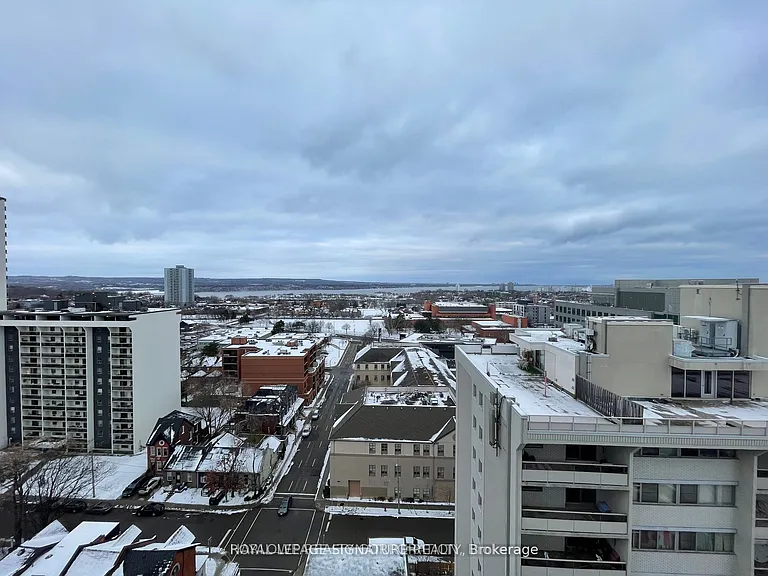 206 King St W #1306 — Photo 10