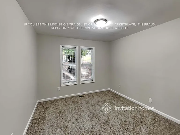 5545 Gibson Dr — Photo 17