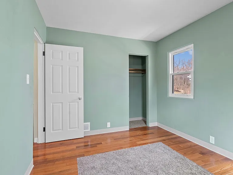 3022 Cottonwood Ln — Photo 11