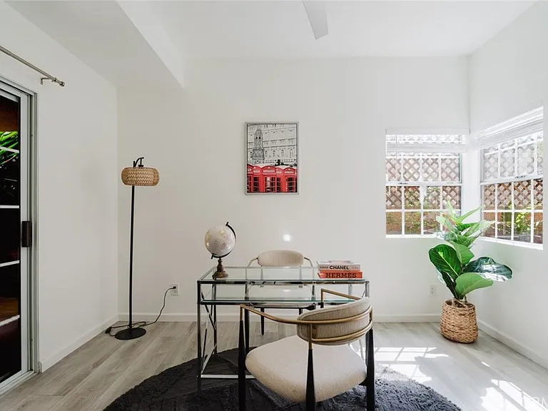 435 E Valencia Ave #105 — Photo 17