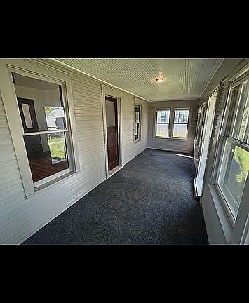 3rd image of 312 Iowa St