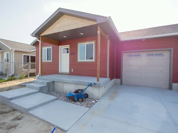 1102 Rylie Way #1100, Grand Island, NE 68803