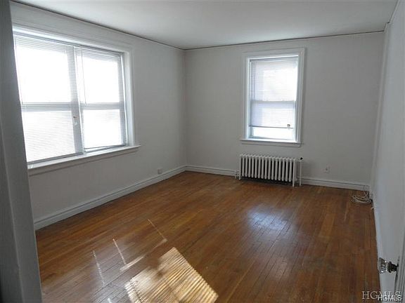 5th image of 151 E Prospect Ave APT 4G