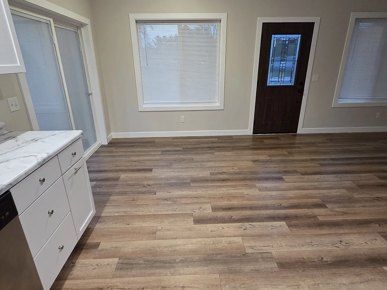 804 E North St — Photo 4