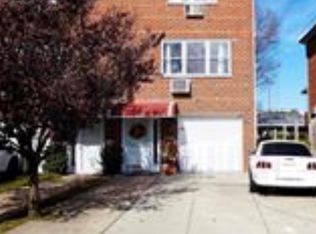 225 Ditmars St, Bronx, NY 10464