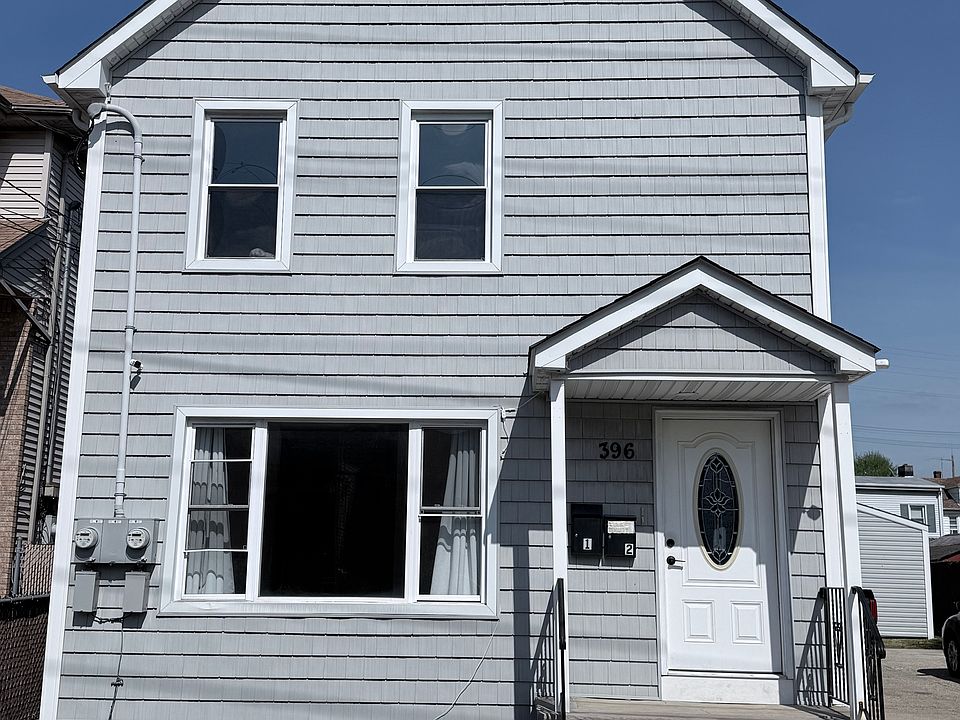 1st image of 396 Washington Ave #1