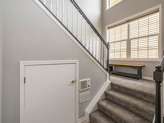 5th image of 41 Spyglass Cir