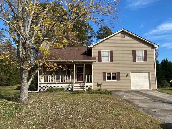 2800 Crystal Brooke Ln, Snellville, GA 30078