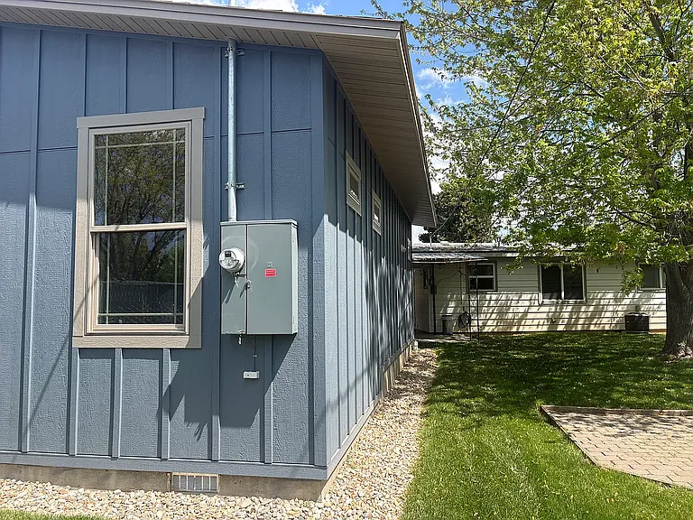 1521 S Joyce St — Photo 6