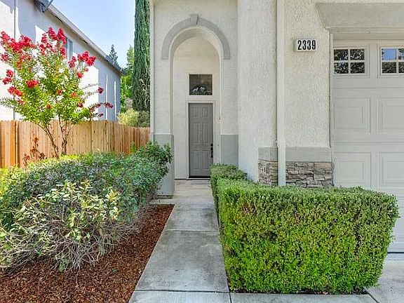 3rd image of 2339 New Eureka Way