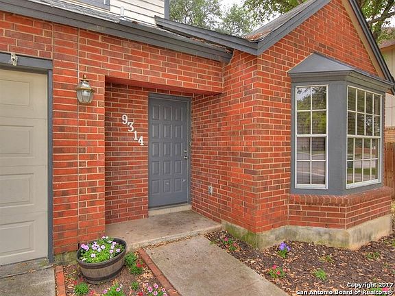 3rd image of 9314 Andersonville Ln